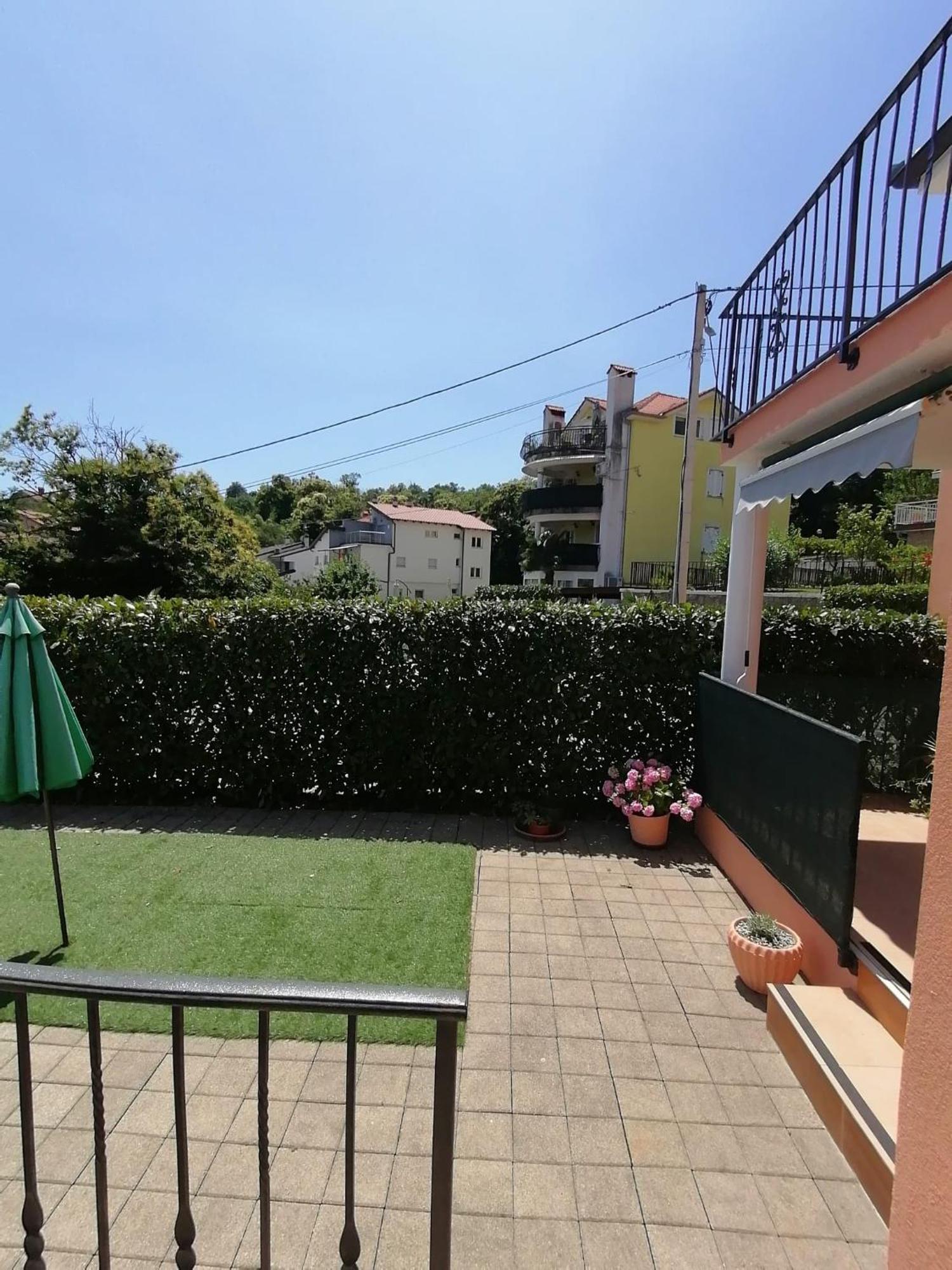 Apartment Cindy Lovran Bagian luar foto