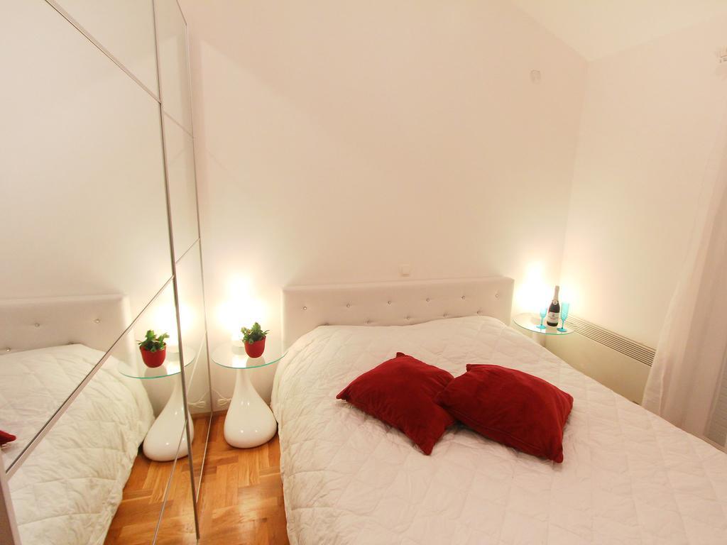 Apartment Cindy Lovran Bagian luar foto